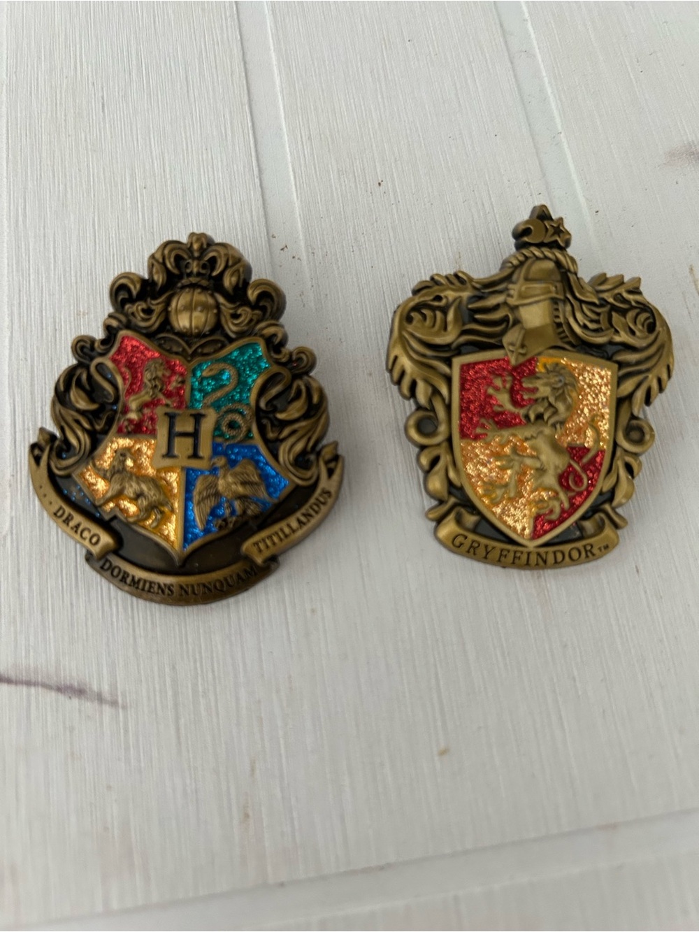 Harry Potter Hogwarts & Gryffindor Enamel Pins